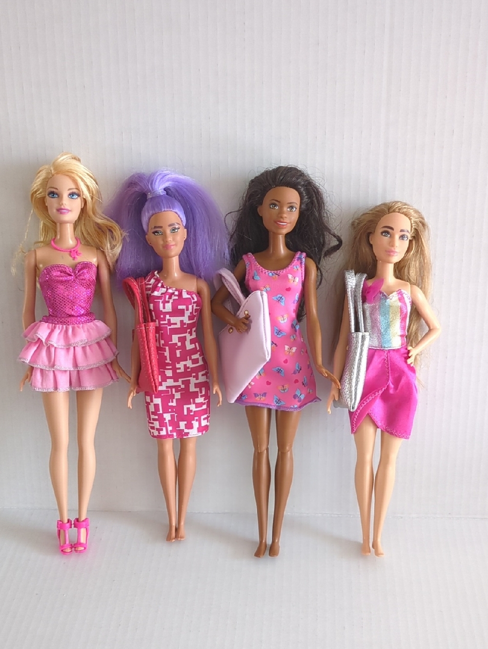 Barbies doll    lot of  Barbies doll